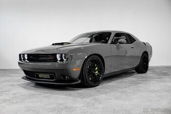 Dodge Challenger 392 Hemi Scat Pack Shaker