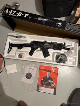 Elektrická airsoft zbraň AK -47