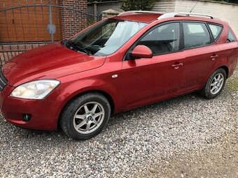 Kia ceed 1.6 benzin
