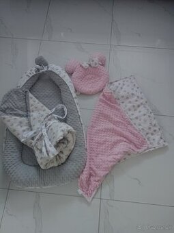 Hniezdo a zavinovačka do postieľky