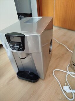 Výrobník ľadu Klarstein IceVolcano