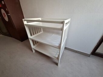 Prebaľovanie pult IKEA Gulliver