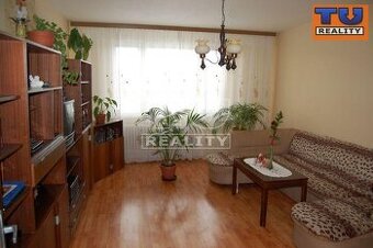 Predám 4 izbový byt v Myjave.