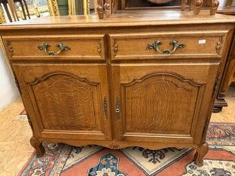 Komoda chipoendale 2 dverová