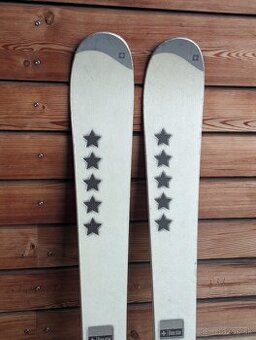 Dámské švýcarské lyže FIVESTAR Pearl, 160cm