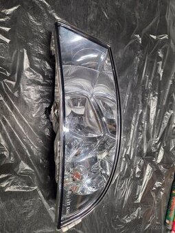 Predné hmlové svetlo