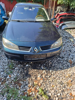 Renault Laguna - 1