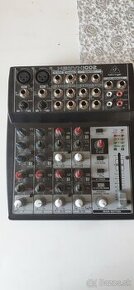 Behringer xenyx 1002