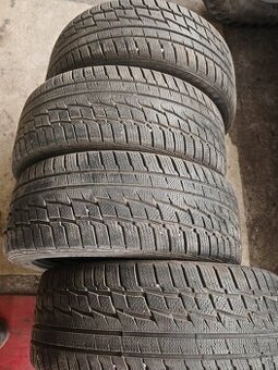 225/45-r17zimne