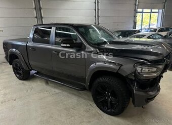 Dodge Ram 4x4 5.7 hemi 2021 rok