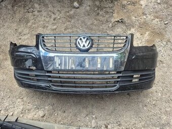 Predám predný nárazník na Volkswagen Touran mk2 2006-2012
