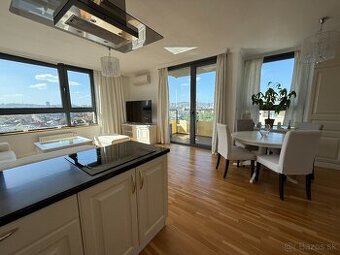 PRENÁJOM Elegantný 2 izbovy byt s parkovaním, Plynárenska