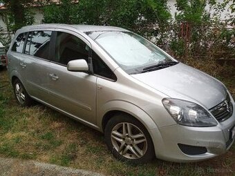 Opel Zafira 1,7 ADR M6 2010r 225000km