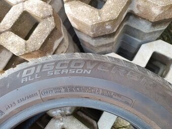 235/60 R18 Cooper