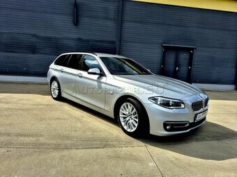 BMW rad 5 Touring 520d xDrive A/T