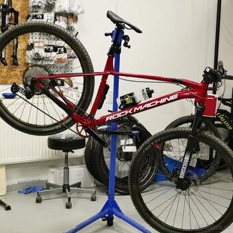 Rock Machine Torrent 70 29