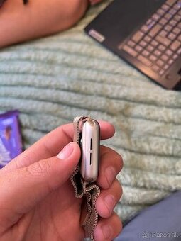 Apple Watch SE 2022 hviezdne biele