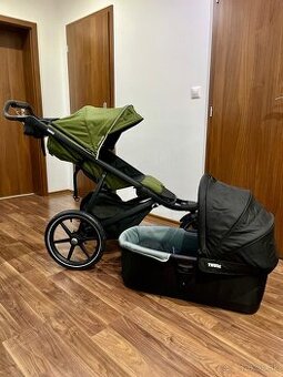 Thule Urban Glide 2 s vaničkou a príslušenstvom