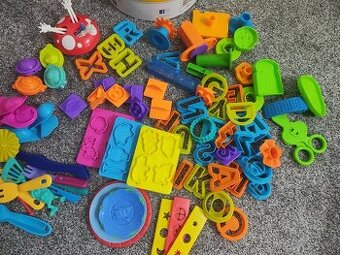 Formičky na plastelinu