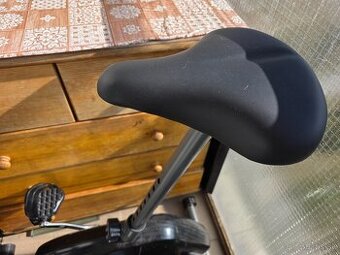 Stacionárny bicykel