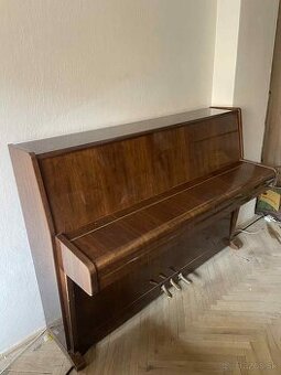 Pianino/ klavír zn. Weinbach