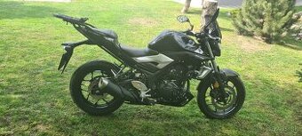 YAMAHA MT03