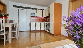 TUreality ponúka na predaj 2-izbový byt v meste Žiar nad...