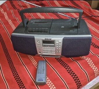 Sony STEREO prenosné rádio Boombox 230v sieť aj Baterky
