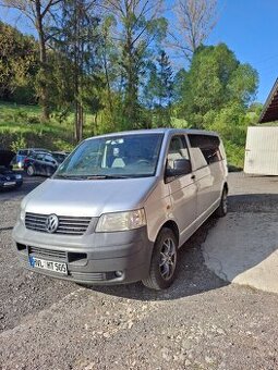 Transporter t5 2.5 tdi 96kw 9miestne long verzia