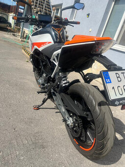 KTM DUKE 390 08/2022 2500KM