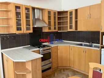 Tichý 2 izbový byt 60 m2, Šancová 4/6, balkón