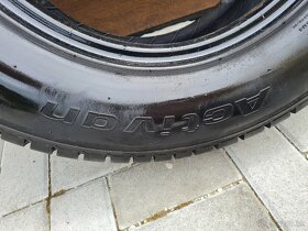 235/65 R16C, pneu Goodrich