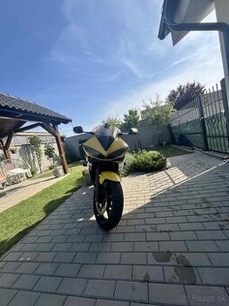 Yamaha R6 2004