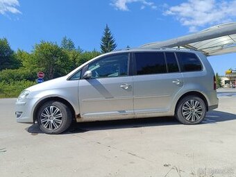 Volkswagen Touran 1,9 TDi, 77 kW, r.v. 2009