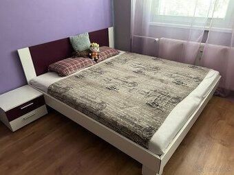 Na predaj: kompletná spálňová zostava