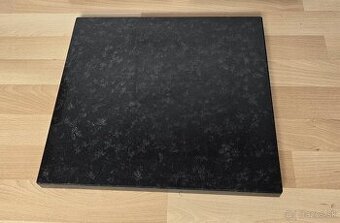 Kamennea doska pod Subwoofer