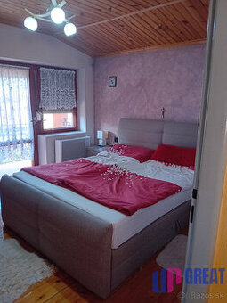 KROMPACHY- rodinný dom (10izieb)+ 3 garáže na PREDAJ 