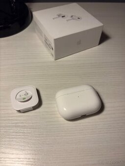 Apple Airpods pro ( 2 gen. výroby)