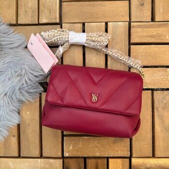 Victoria’s secret malinová crossbody kabelka