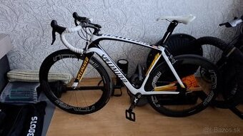 Specialized Venge celokarbonovy bicykel + aero karbon rafiky