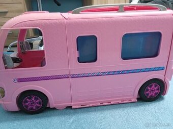 Barbie karavan - ružový