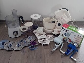 Kuchynský mixér s príslušenstvom