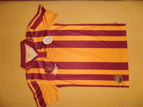 Predám dres, futbalové dresy, klubové.