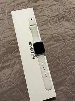 Apple watch SE 40MM (2020) - 1