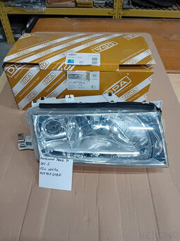 Predám predný svetlomet Škoda Octavia I. pravý - 1