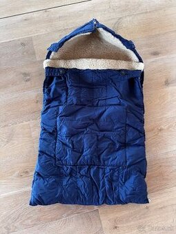 Retro fusak z ovciej vlny do kocika/sanok