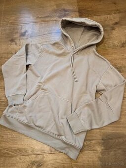 Béžová mikina s kapucňou