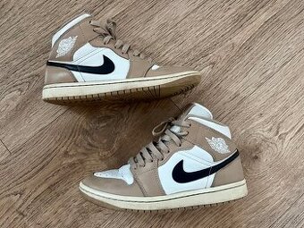 Nike Air Jordan 1 Mid Desert