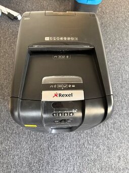 Skartovacka rexel 300x