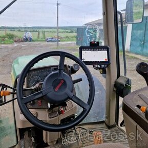 Autopilot do traktora s presnosťou do 2,5 cm Geomage GM 10